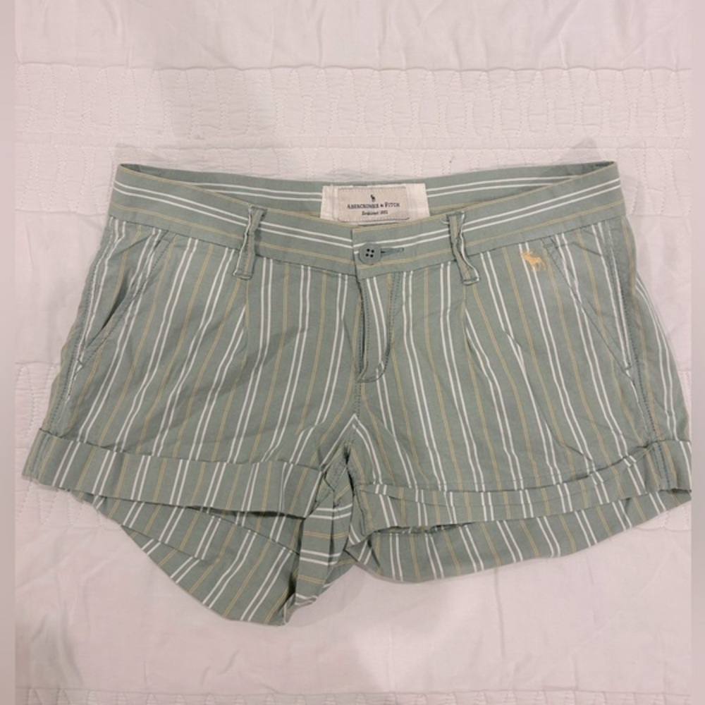 Abercrombie & Fitch shorts